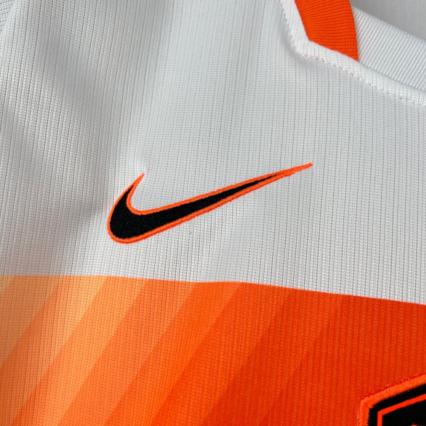 Netherlands Cody Gakpo 11 Away Soccer Jersey World Cup 2026