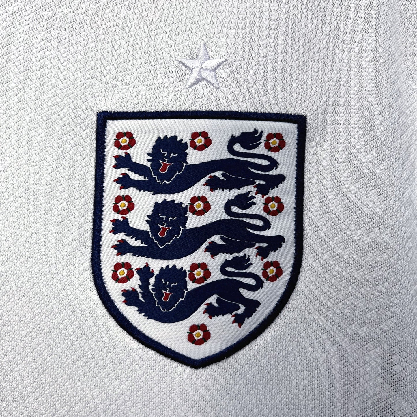 England Joe Gomez 22 Home Soccer Jersey Euro 2024