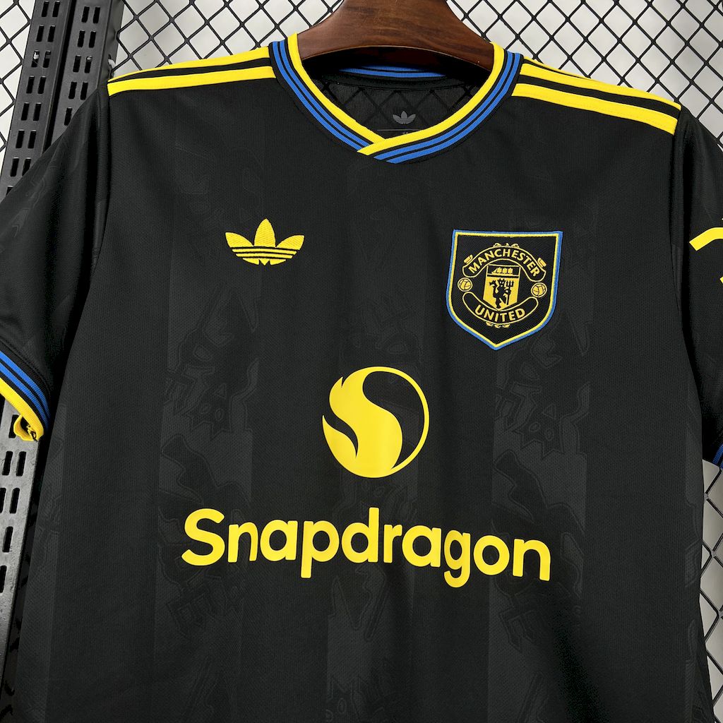 Manchester United Bruno Fernandes 8 Third Soccer Jersey 2025-2026