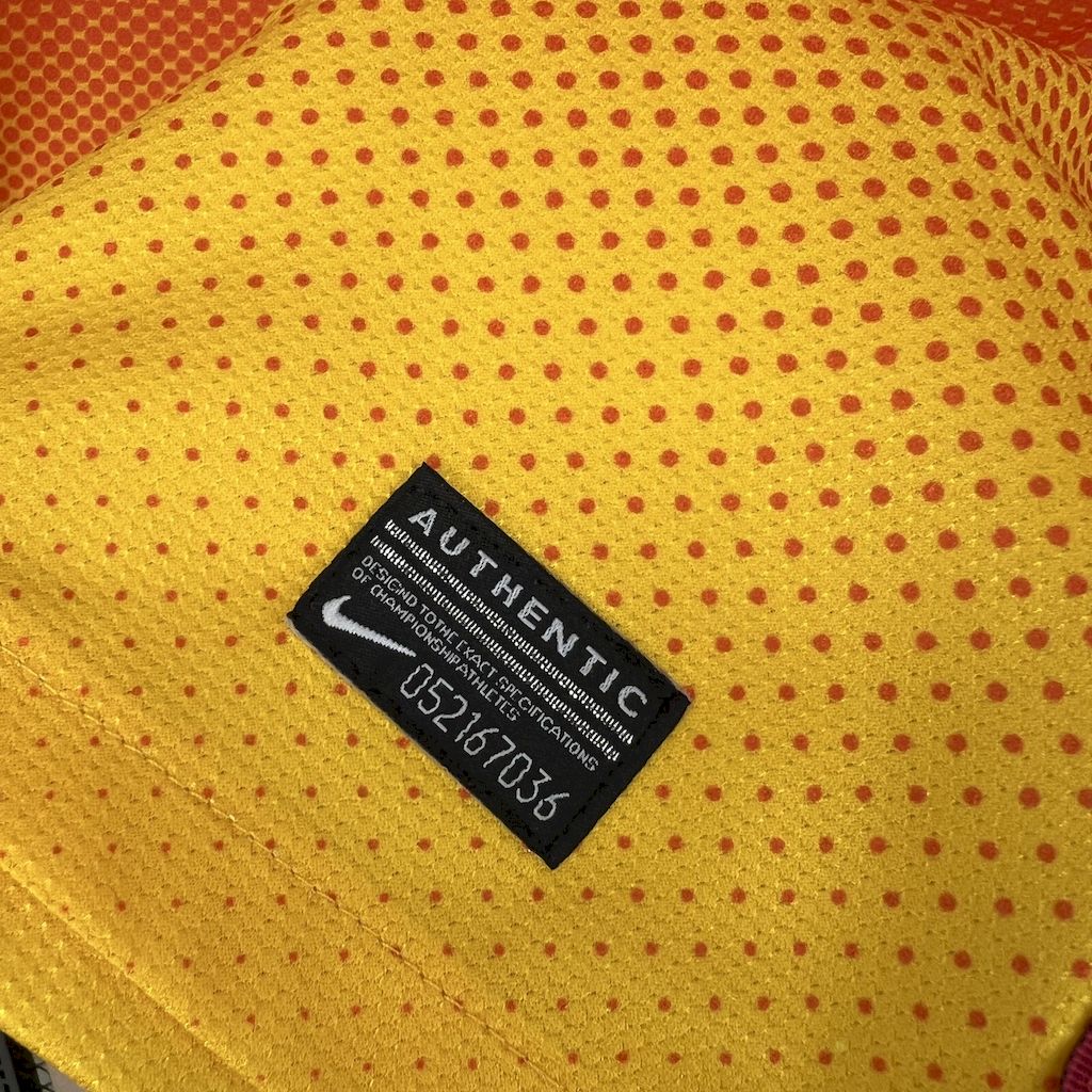 FC Barcelona Lionel Messi 10 Away Retro Soccer Jersey 2012-2013