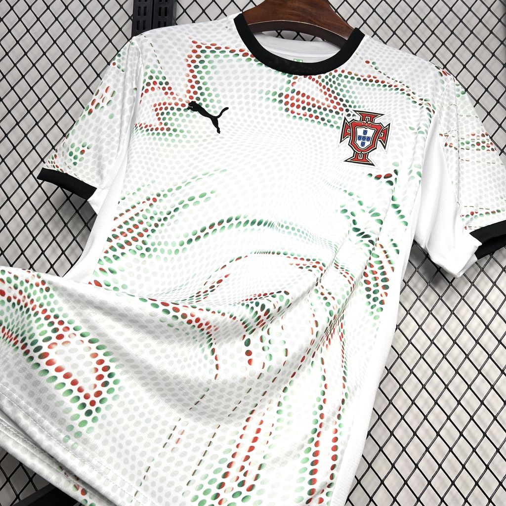 Portugal Cristiano Ronaldo 7 Away Soccer Jersey 2025/26