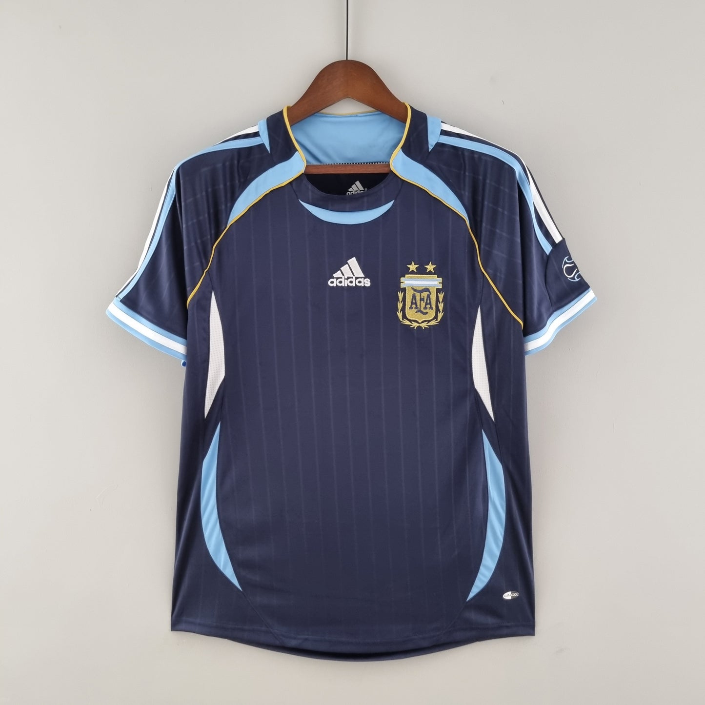 Argentina Lionel Messi 19 Away Retro Soccer Jersey World Cup 2006