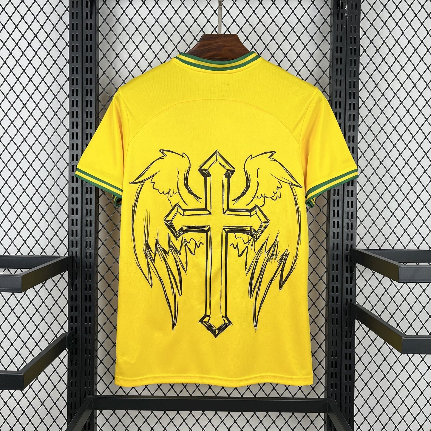 Brazil X Cristo Redentor Cross Special Edition Soccer Jersey 2025-2026 - Gelb